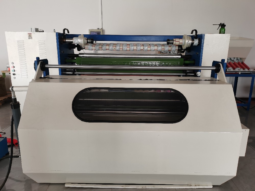 BOPP膠帶分條機/封箱膠帶分條機/膠帶分切機